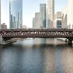 River North Jr 1Br W Game Room Nr Beach L Chi-971