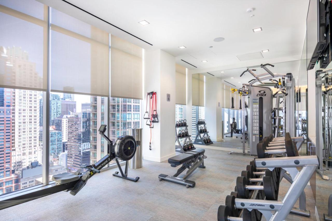 River North Jr 1br W Game Nr L Chi-971