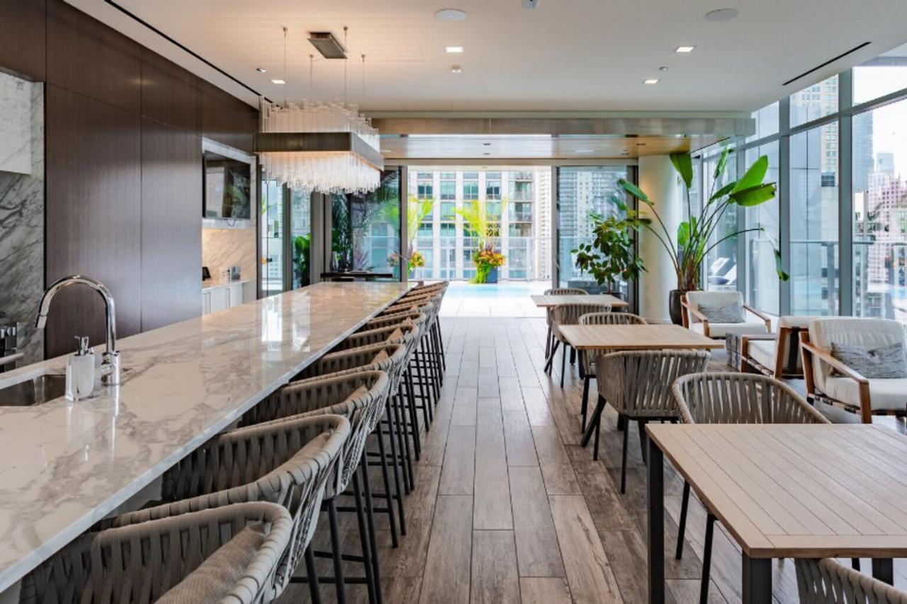 River North Jr 1br W Game Nr L Chi-971 Apartment Chicago
